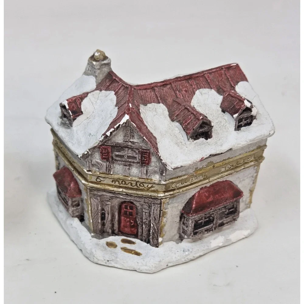 Vintage 1987-1989 RSVP Dickens Christmas Resin Cottages Village Lot of 5